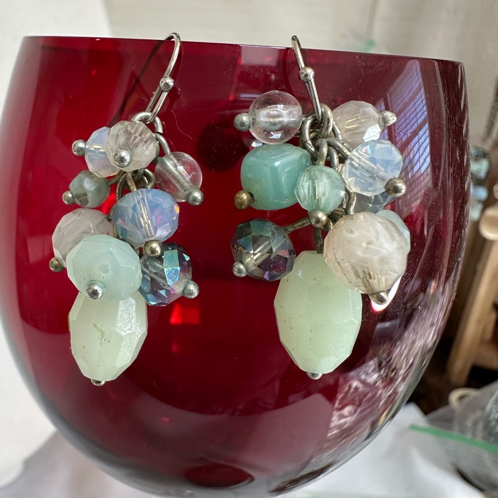 Pastel bead dangle earrings